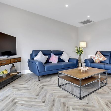 Bayview Luxury 3 Bedroom Apartment First Floor Downings Exterior photo